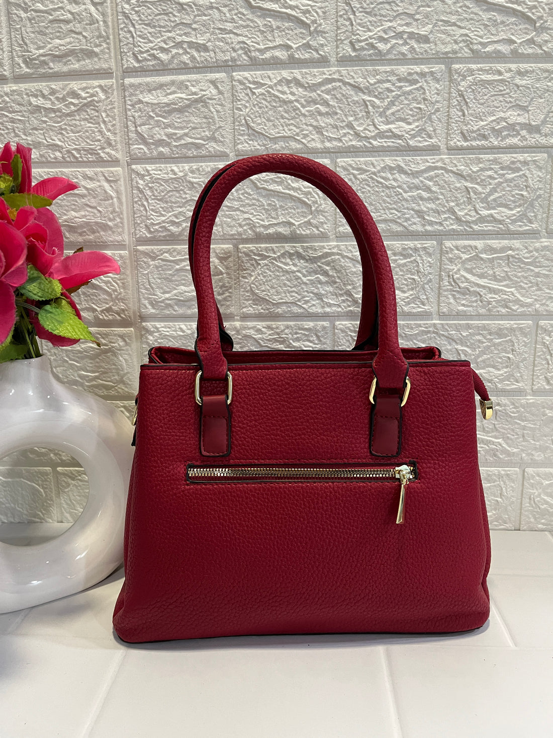 Fashion and Bag Red Quilted Handbag