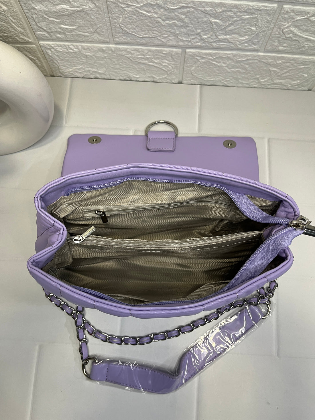 Lavender Quilted Chain Strap Shoulder Bag